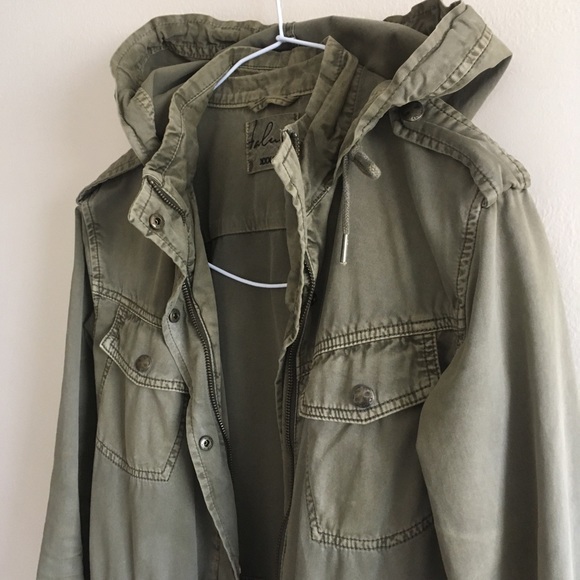 Aritzia Jacket - Picture 3 of 10